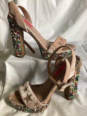 💗 BETSEY JOHNSON Kenna Sz 7 velvet platform sparkle heels